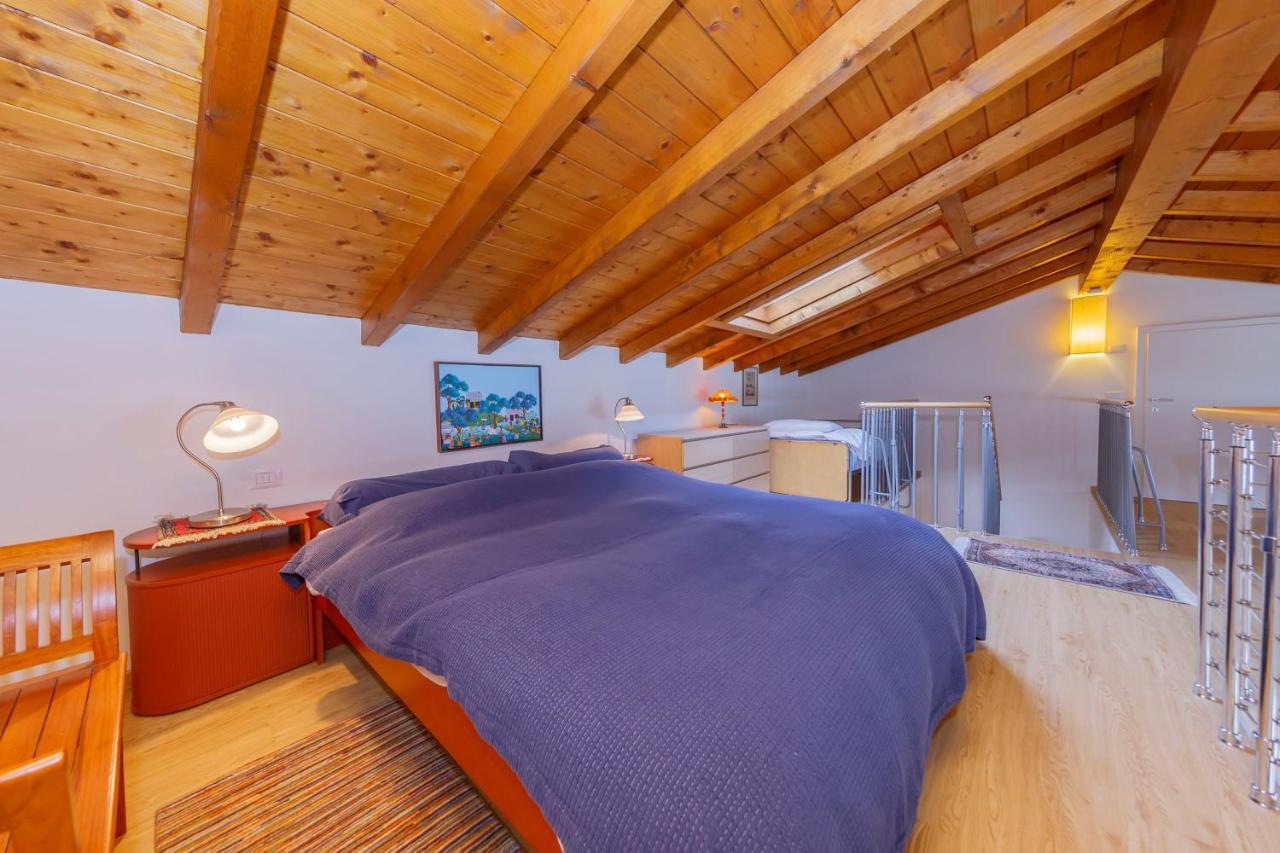 Casa Bohemia Appartement Ghiffa Buitenkant foto