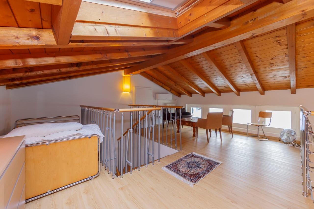 Casa Bohemia Appartement Ghiffa Buitenkant foto